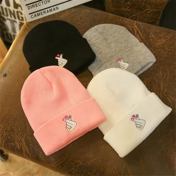 

High Quality Cotton loving heart Letter Casual Beanies For Men Women Fashion Knitted Winter Hat Solid Color Hip-hop Skullies Hat