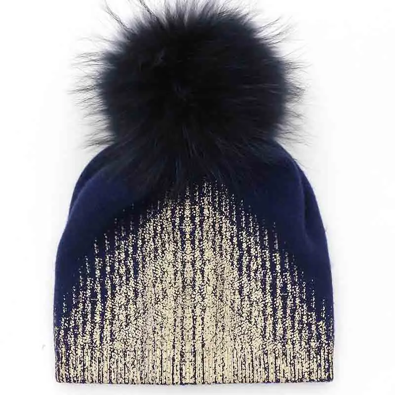 Navy blue 2 GZHILOVINGL для женщин золото цвет металлик шапка бини дамы вязаная зимняя теплая шерсть акрил натуральный мех енота Pom Skullies шапки - Цвет: Navy blue 2