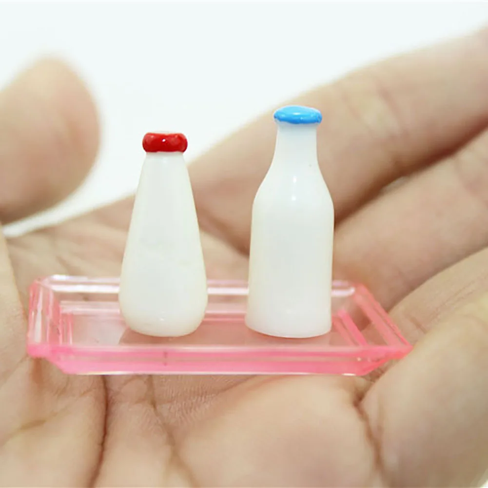 

New 4Pcs Lovely Mini Resin Milk Bottles Model Toy Dollhouse Miniature Accessories