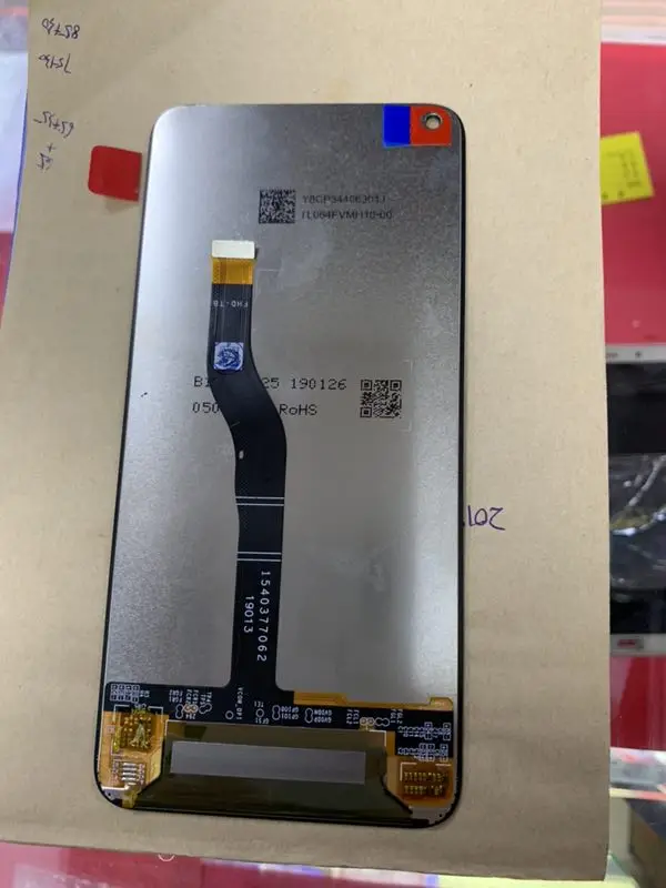 Honor View 20  自拍图