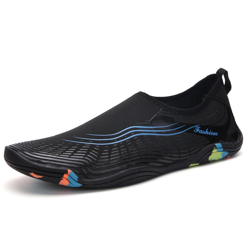 Мужская обувь для бассейна легкие быстросохнущие Открытый обувь для преодоления воды Для женщин дышащие туфли для танцев для плавания, занятий серфингом на Йога Пляжные водонепроницаемая обувь - Цвет: Black Blue