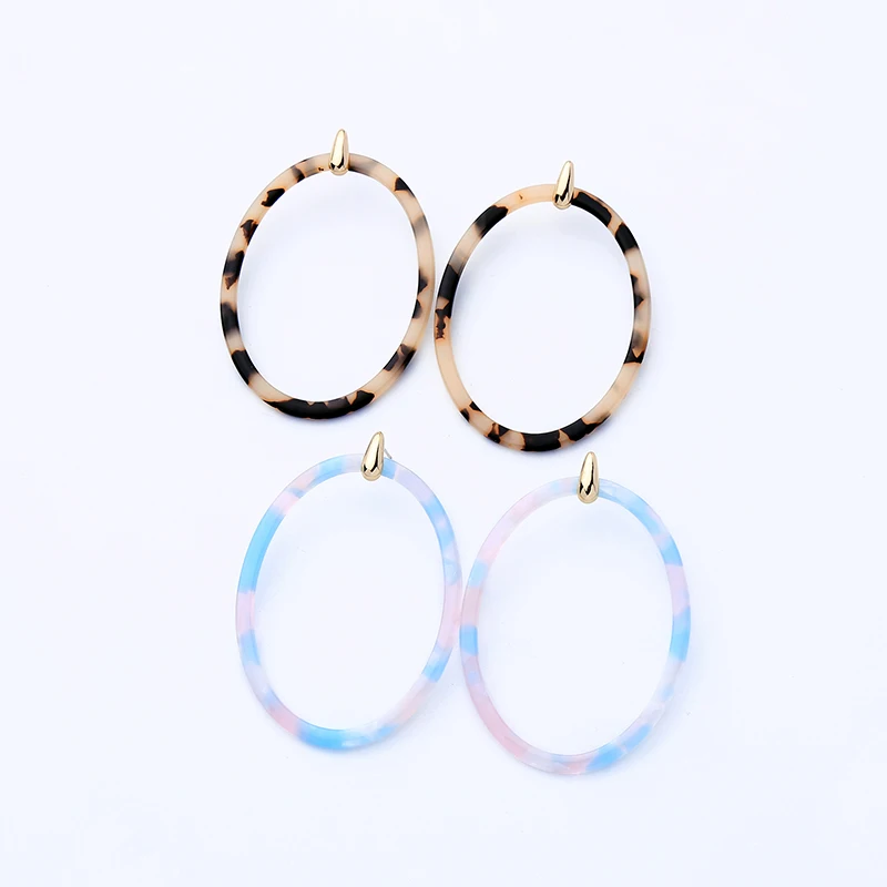 round tops earrings
