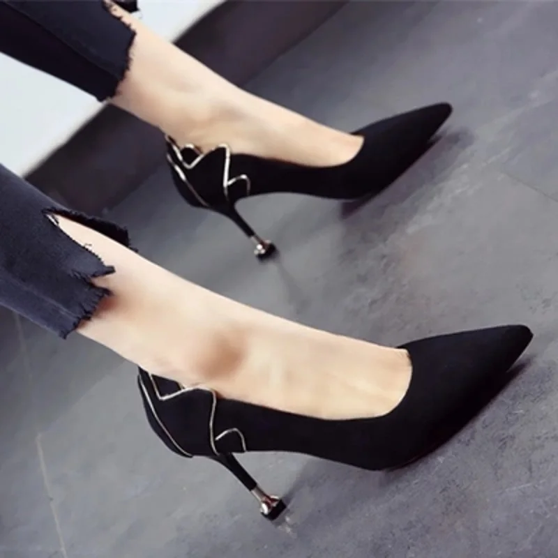 pointed suede shoes