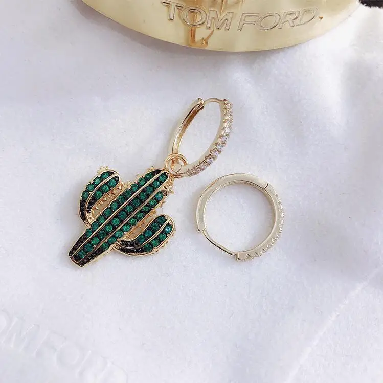 Новые модные асимметричные серьги-кольца с зеленым КАКТУСОМ из Кубического циркония для женщин, женские ювелирные изделия для вечеринки KE013