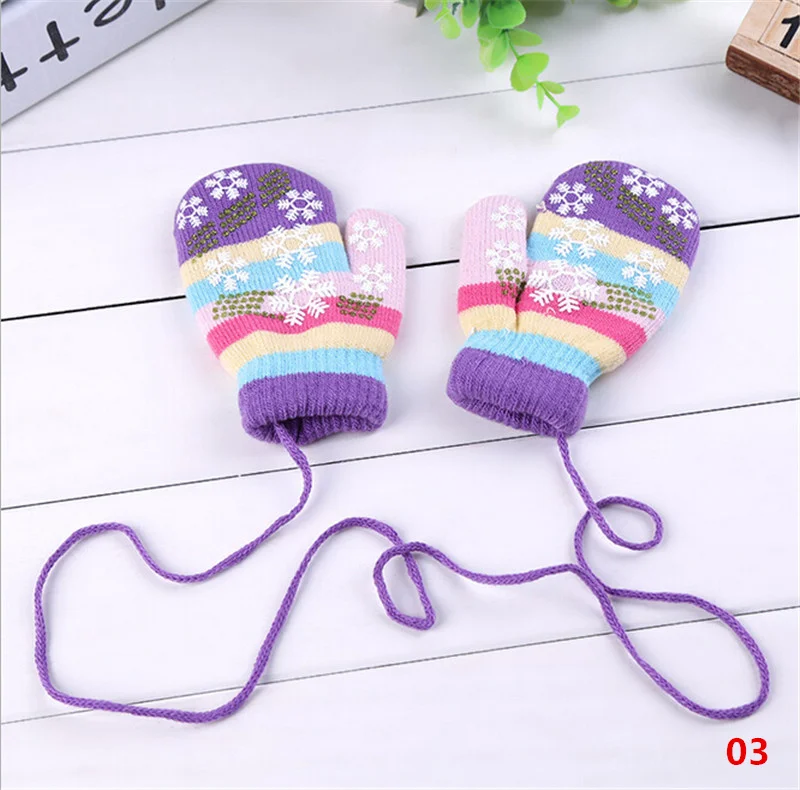 

New 1Pair Children Gloves Autumn Winter Kids Gloves Warm Boys Girls Mittens Snowflake Stripe Products Baby Accessories