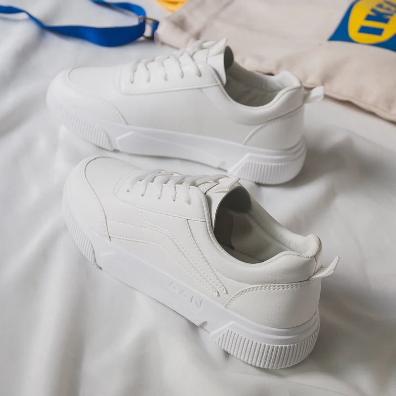 Весенняя Новинка дикая белая женская обувь корейская мода повседневная дикая обувь для бега Женская удобная обувь лёгкие туфли на плоской подошве - Цвет: Белый