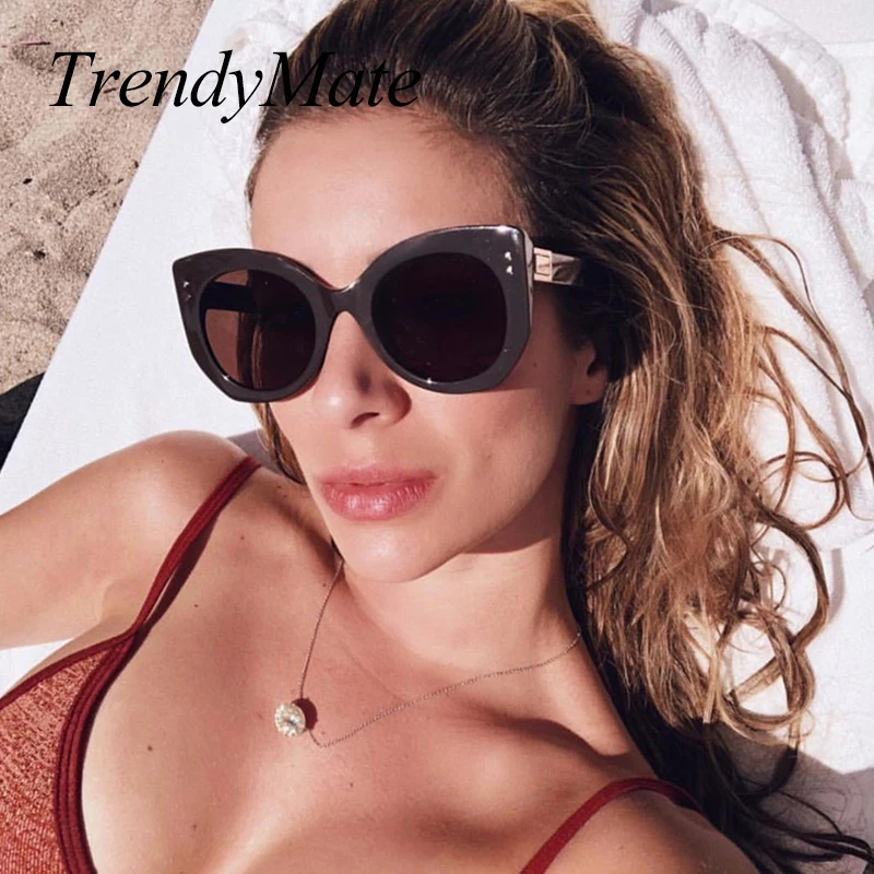 

2018 Luxury Designer Women Sunglasses Cat Eye Oversize Square Shaper Sun Glasses Fashion Lady Eyewear New Oculos De Sol 1411T