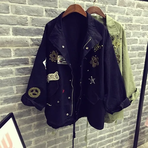 Women Cotton Jacket Coat Fashion Women Bomber jacket Embroidery Applique Rivets Oversize Women Coat Army Green Cotton Coat