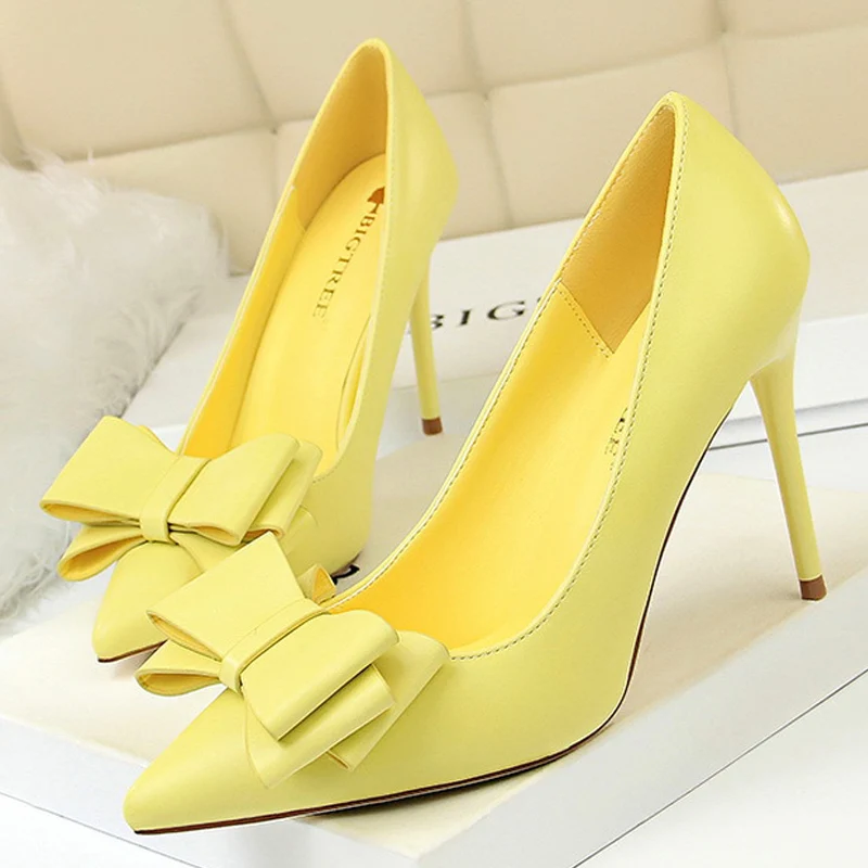 

Bigtree Shoes 2019 Spring New Women Pumps Fashion Kitten Heels Butterfly-knot Women High Heels Red Wedding Shoes Women Stiletto