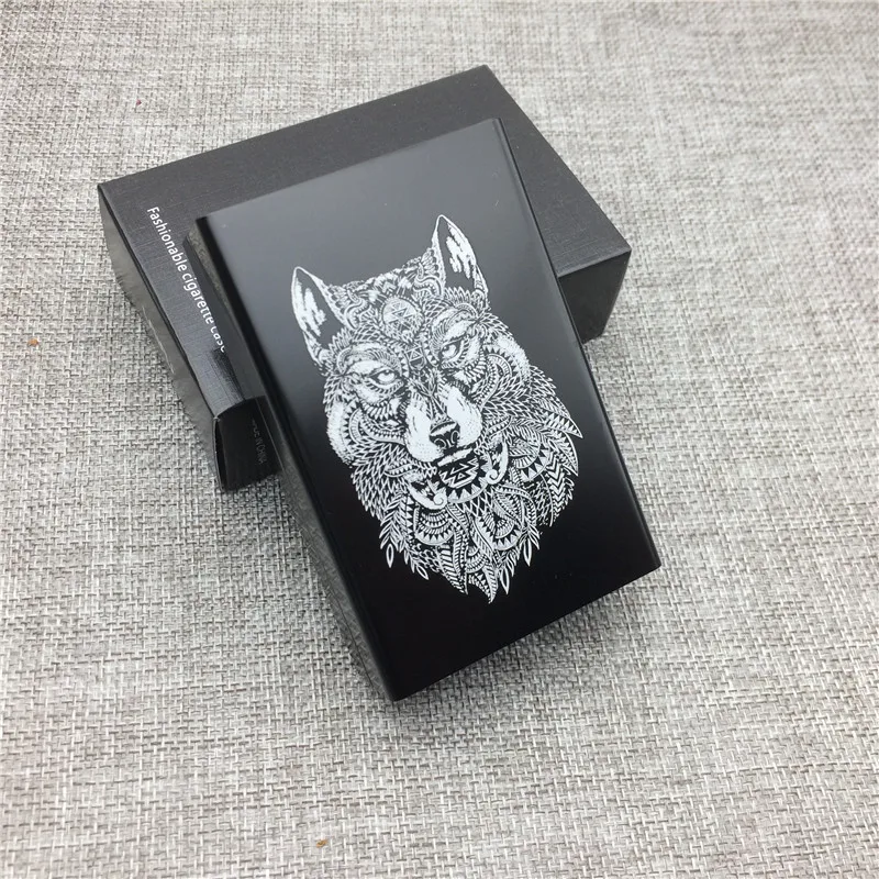 Персональный волчий Тотем алюминиевый сплав портативный чехол для сигарет лазерный резной волк не выцветает портсигар курительные Держатели - Цвет: Wolf Totem