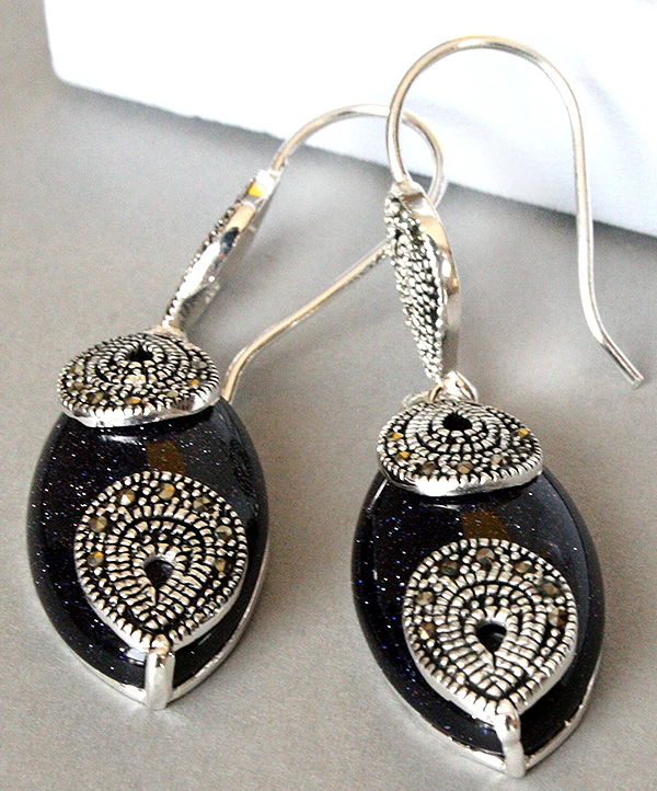

LADY'S VINTAGE BLUE SAND STONE 925 SILVER & MARCASITE EARRNGS 1 4/5