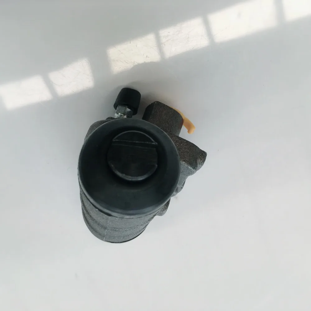 Car Brake Slave Cylinder Auto Replacement Parts Brake System Brake Slave Cylinder OE S35020080-F3 for JAC Sunray Rear slave cylinder