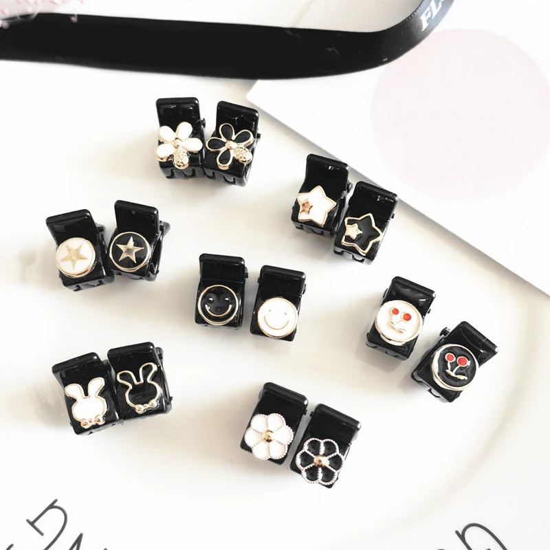 

Hot 1PC/1Pair Rabbit Cherry Star Flower Resin Fruit Smile Face Small Hair Clip White Plastic Grab Card Black Headwear Girls