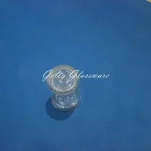 Винтаж музея образца банки в бутылках 60x90 мм, горлышка с крышкой