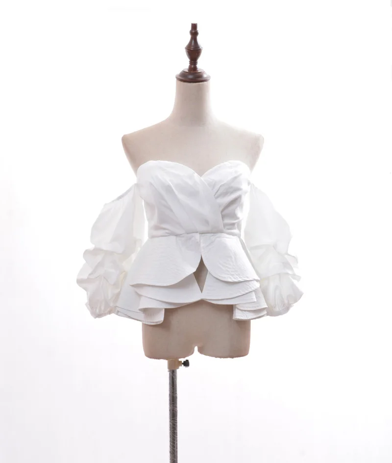 

New 2019 Advanced Customized Design Palace Bubble Sleeve Lotus Leaf Side Lower Loin Wrap Chest Sexy Show Shoulder Top Woman