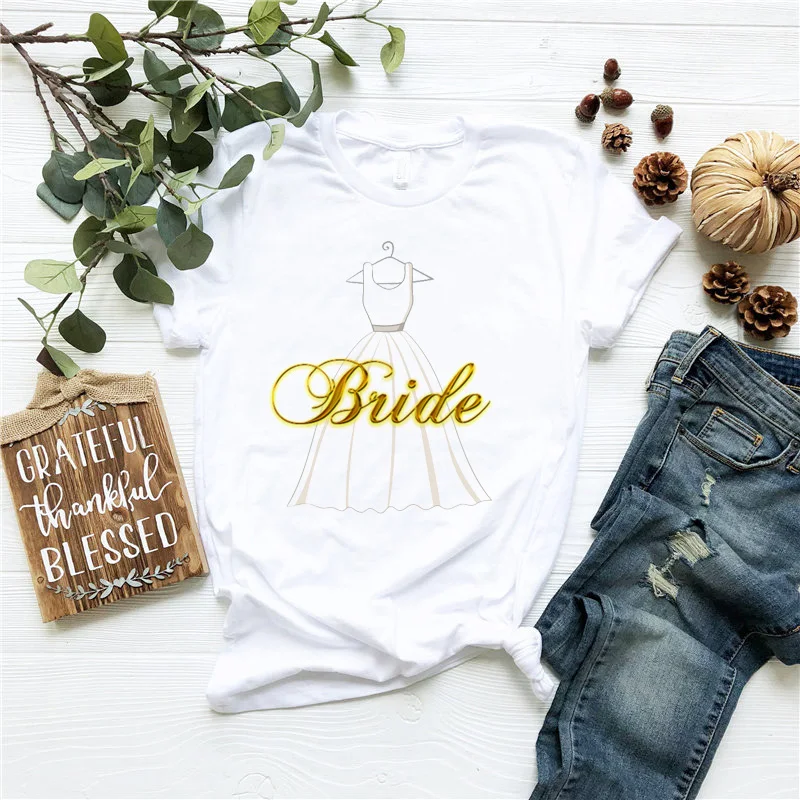 

Team Bride Couple White T-shirt Camiseta Vintage Harajuku Bride Squad Wedding Dressing Pretty Women Fashion Tees Graphic Slogan