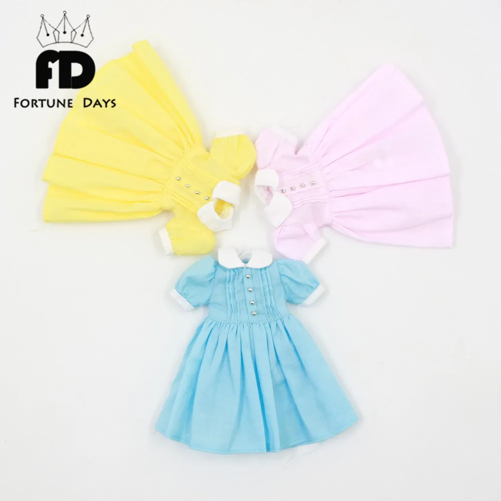 

blyth doll icy licca body pink blue yellow dress simple clothes cute