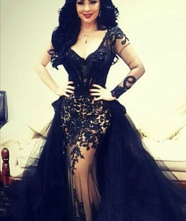 

Arabian Design Black V Neck Appliqued Sheer Long Sleeve Mermaid Design with Train Prom Dresses