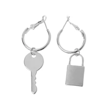 Модные ювелирные изделия пара сережек Ключ Серьги с замком для женщин Серебряный цвет пара маленькие серьги Bff простые аксессуары