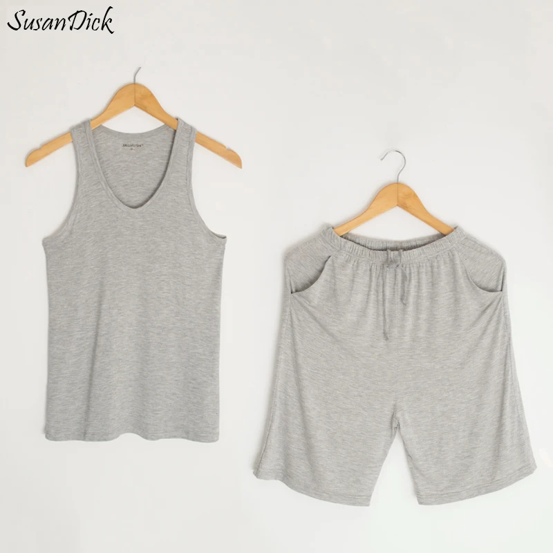 

SusanDick 2019 Summer Pajamas Men Soft Modal Sleep Vest Shorts Set High Quality Mens Sleeveless Hoody Tank Sexy Sleepwear Pijama