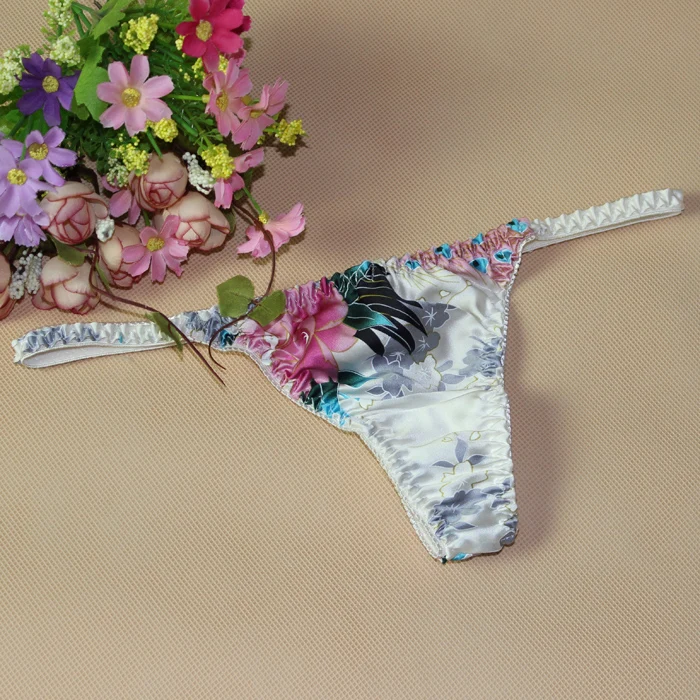 

100% silk female natural silk summer cool sexy thong sexy silk panties