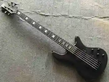 

Whole body elms turn up the volume pickup five-string bass