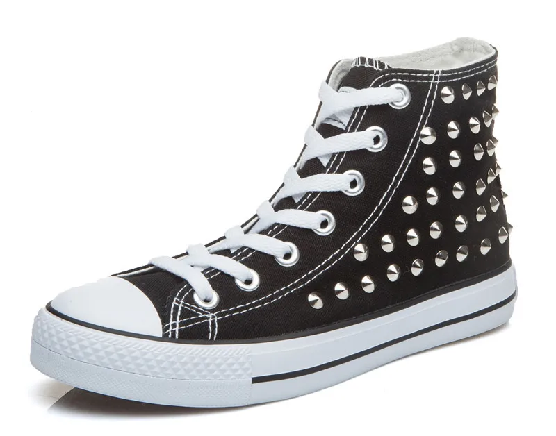 

White lace rivet spring sneakers Women's shoes summer fashion Hand-painted canvas shoes Female Pedal shoes scribble Shoes woman