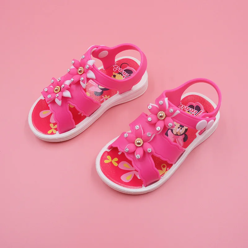 

2019 Disney children's shoes baby sandals beach shoes summer cartoon Mickey soft bottom non-slip girls baby Minnie sandals