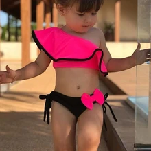 Летний купальный костюм для маленьких девочек, купальный костюм на одно плечо с оборками и розовым бантом, Милые Пляжные купальные костюмы для путешествий