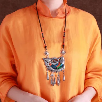 

Folk style retro Miao silver jewelry necklace embroidery female long sweater chain Yunnan fish fashion jewelry ornaments