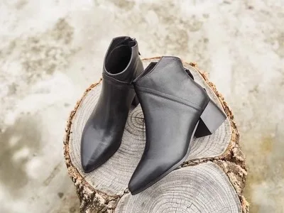 

Retro women's shoes 2018 autumn and winter new handmade leather shoes women's shoes tide thick bottom wild casual shoes