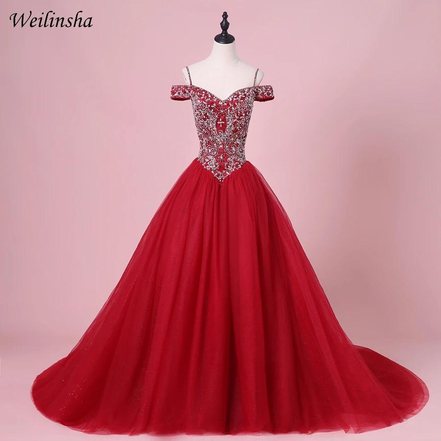 

Weilinsha Burgundy Tulle Quinceanera Dresses Ball Gown Off the Shoulder Beading Crystals Sweet 16 Dress Gowns