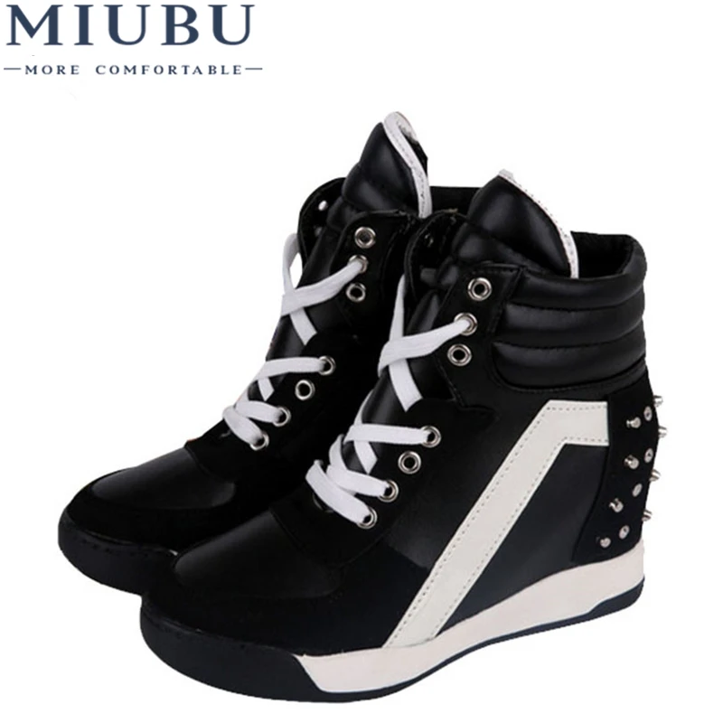 

MIUBU Hot Sales Autumn Rivets Black White Hidden Wedge Heels Casual Shoes Women's Elevator High-heels Boots For Women 7D03