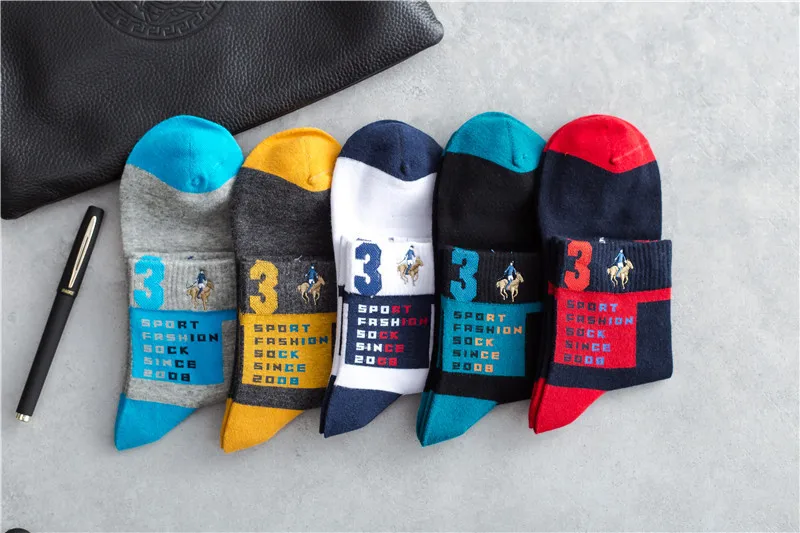 4515948978_889649093