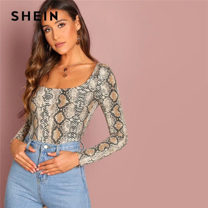

SHEIN Multicolor Going Out Highstreet Elegant Snake Pattern Square Neck Pullovers Tee Autumn Women Casual Women Tshirt Top