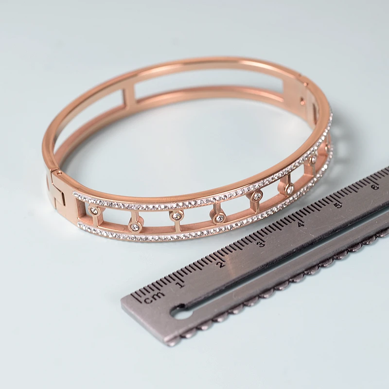 

Nice looking hollow out bracelet best gift for friend , customer and ceremony