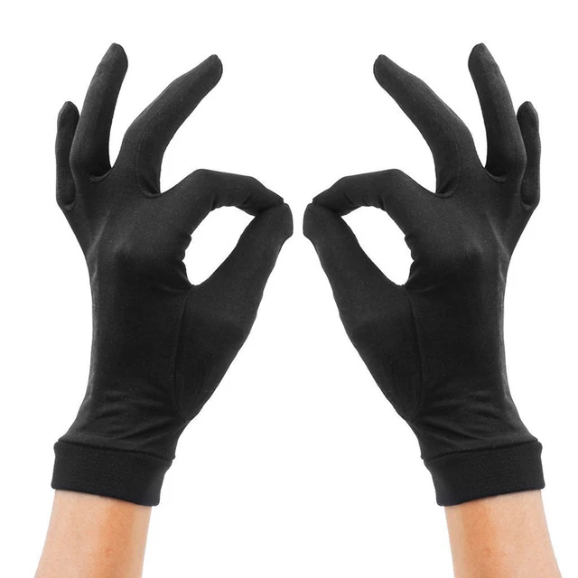 Gants 100% soie, naturelle, isolante et fine.