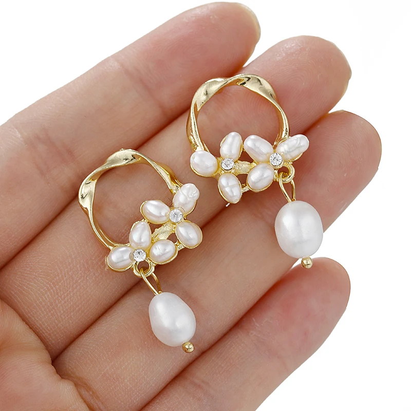 

AENSOA Trendy Flower Temperament Freshwater Pearl Earrings For Women Statement Earrings Fashion Jewelry Gift Pendientes 2019