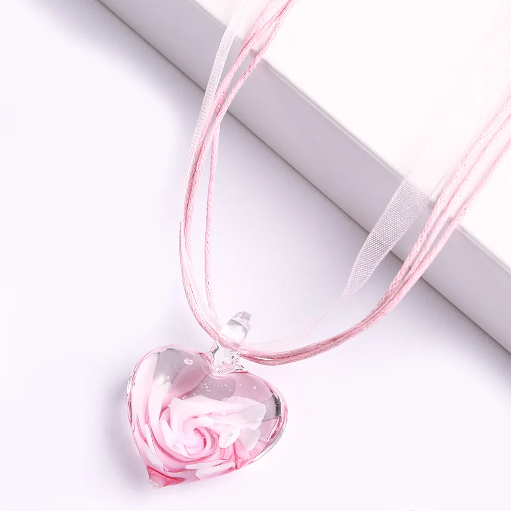 

Heart Glass Charms Pendant Ribbon Necklace Dried Flower Round Necklace Gold Chain Necklace for Women Jewelry Fashion