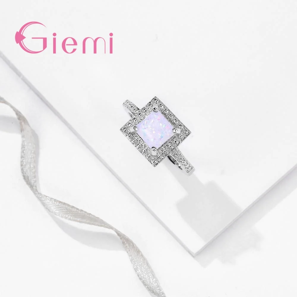 G1580102
