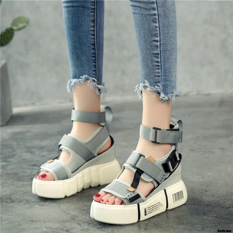 Platform Sandals Women Shoes 2019 Summer Super High Heels Ladies Casual Shoes Wedge Chunky Sandals Gladiator Fashion High Top