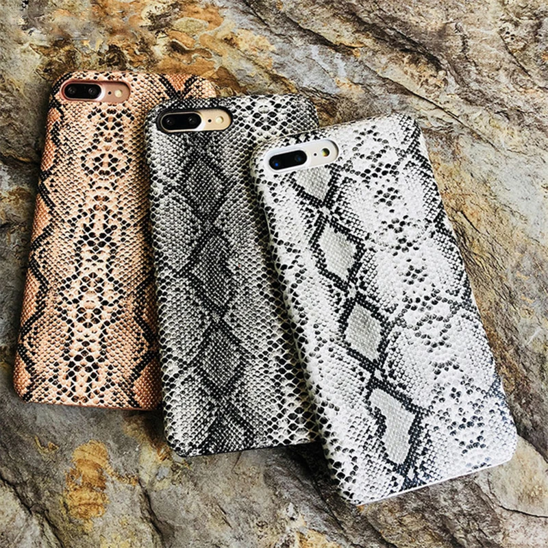 

Abstract Geometric snake Case For iPhone X XR XS Max Vintage Skin Leather Hard Cases Cover For iPhone 7 8 6 6s Plus cover coque