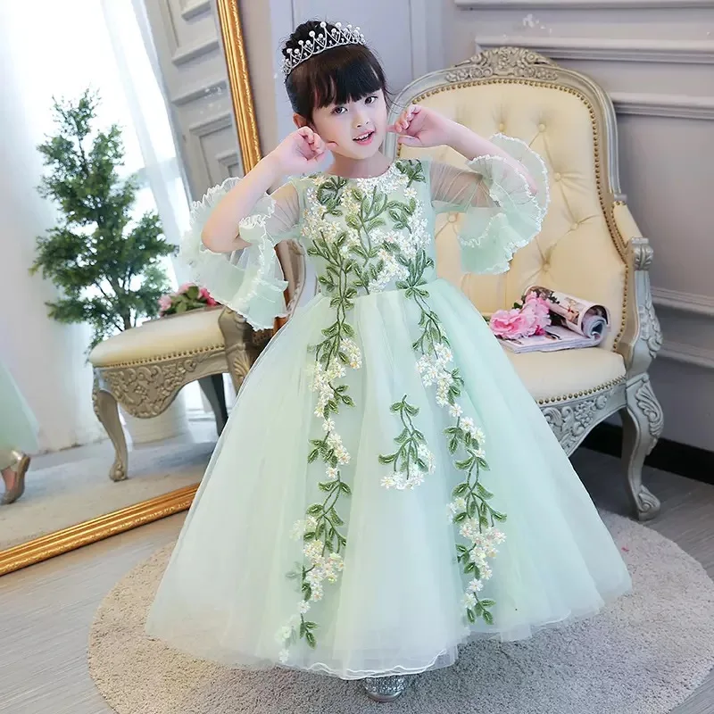 2018 New Kids Children Birthday Evening Party Flare Sleeves Princess Dress Girls Teens Communication Embroidery Flowers Dress