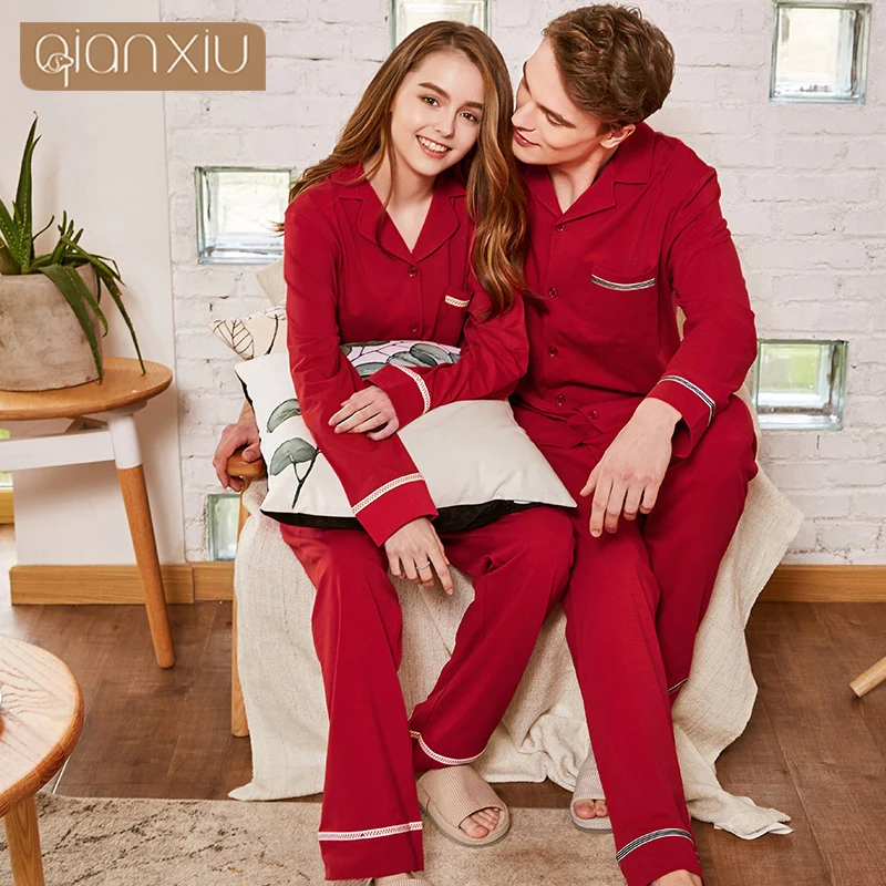 Qianxiu Мужская Ночная рубашка мягкие простой стиль для свадьбы праздничный красный мужские пижамы