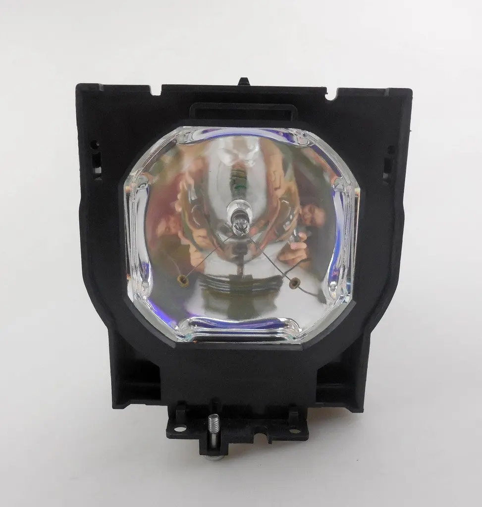 

03-900472-01P Replacement Projector Lamp with Housing for CHRISTIE Roadrunner L8 / RRL8 / Vivid White