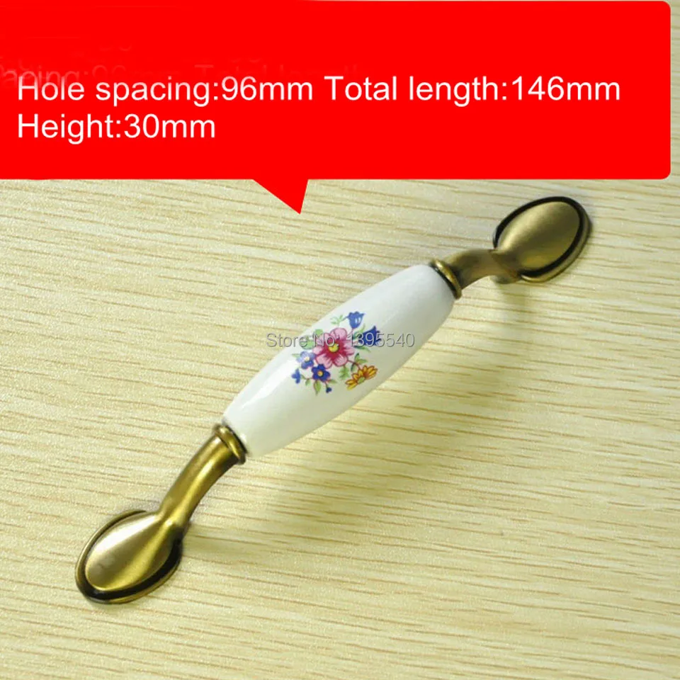 ceramic cabinet handle and knob 2012-07.jpg