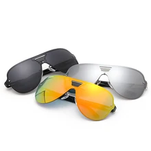 Nuevo 2017 gafas de Sol de Las Mujeres Del Verano Oval Marco Gafas Para Mujer Wayfarer UV400 Polarizado Espejo gafas De Sol Oculos Feminina