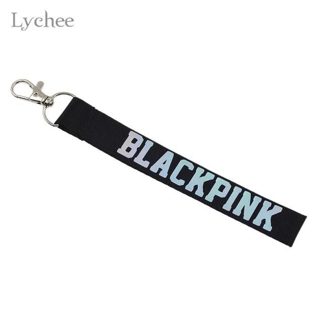 Resultado de imagen para blackpink LLAVEROS