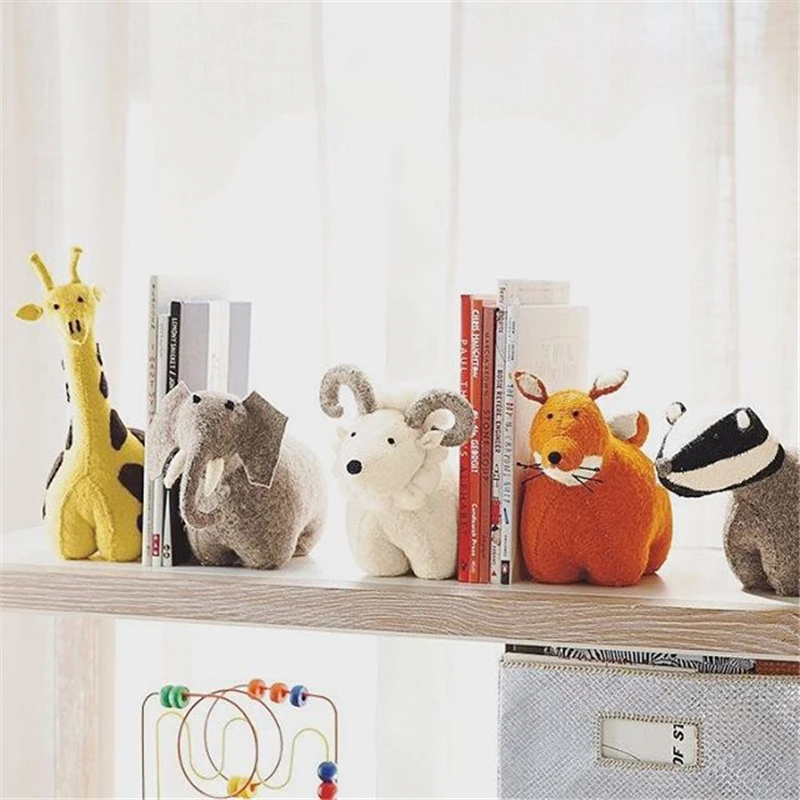 

Cute Animals Elephant Unicorn Stuffed Felt Home Decorative Doll Toys Bookshelf Artwork Ornament Kids Room Decor Photo Props