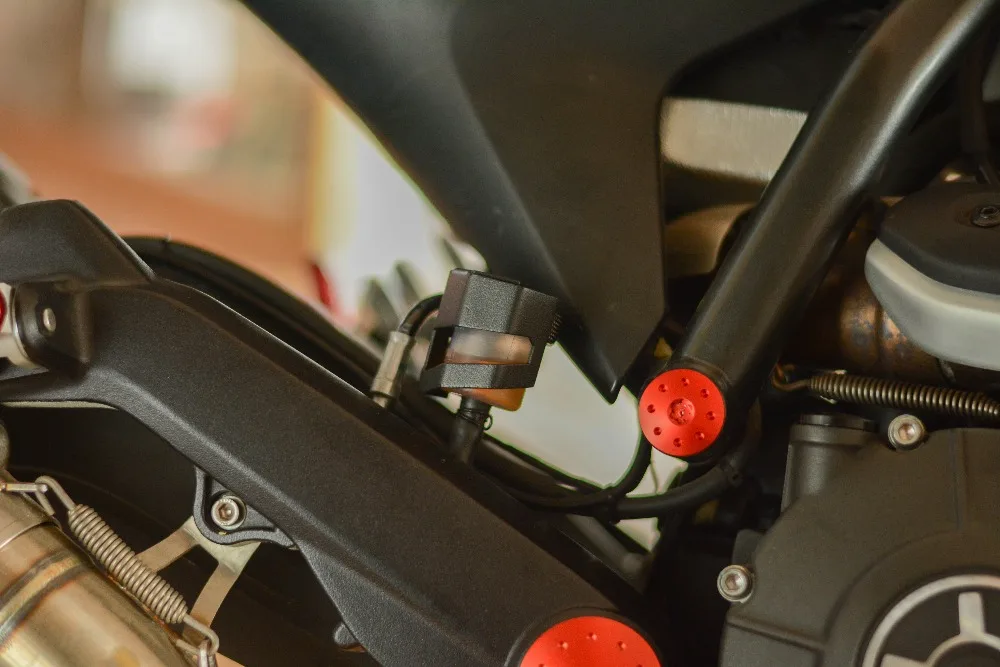 Depósito del líquido del freno trasero Protector cubierta de aluminio para BMW F800GS F700GS F650GS 2013 2014 2015 2017 F 800GS F 700GS